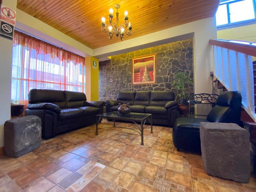 Hostal Oscar Inn Puno Esterno foto